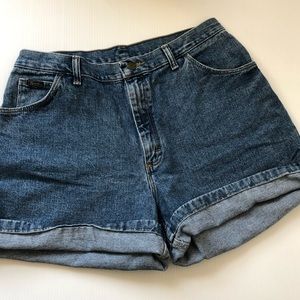High Waisted Wrangler Shorts Great for Spring 2020